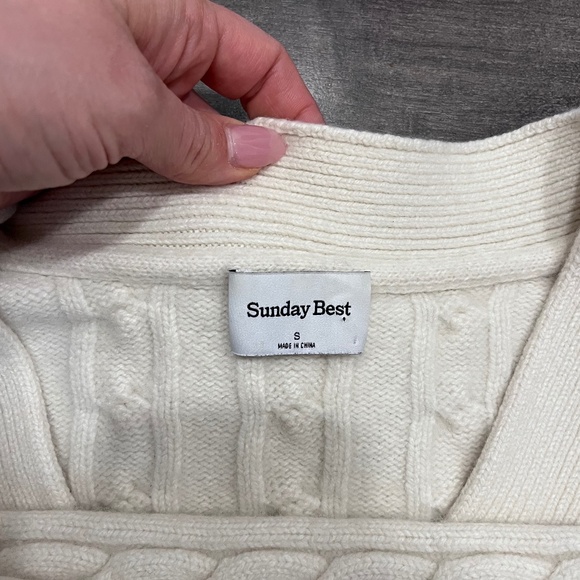 aritzia sunday best merino wool knit cardigan small cream - Picture 2 of 3